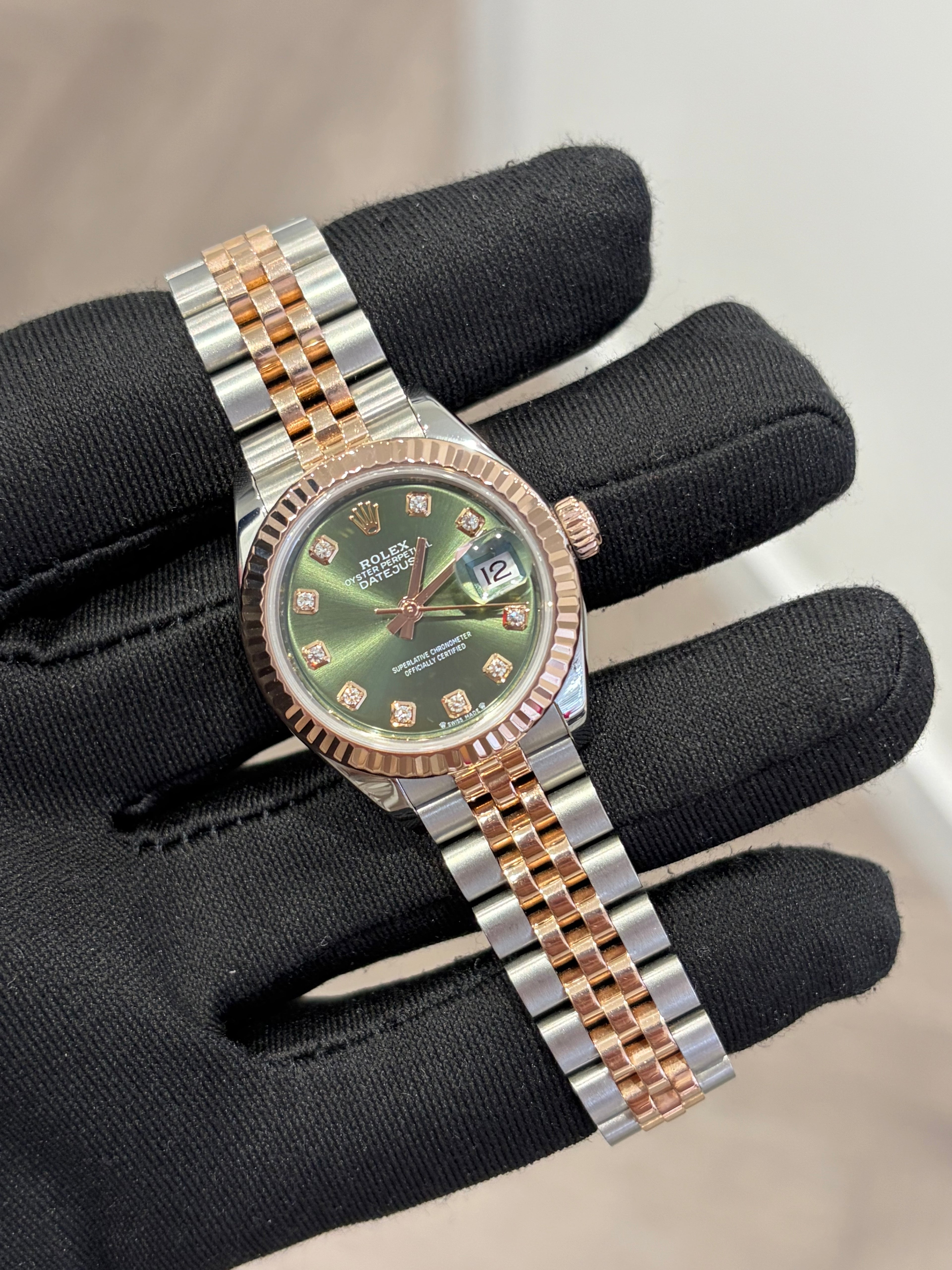 Rolex Date just 28mm Ref:279171 Olive Diamond dial 2019 Box & papers