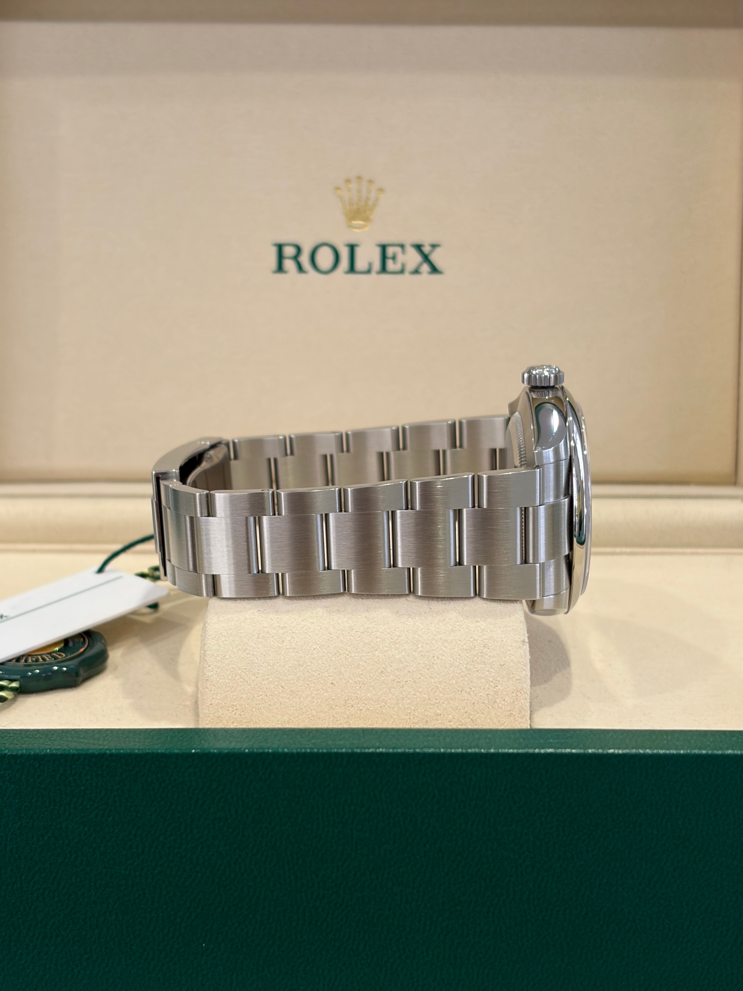 Rolex Oyster Perpetual 41mm “Pistachio” 2026 Box & papers Ref: 134300