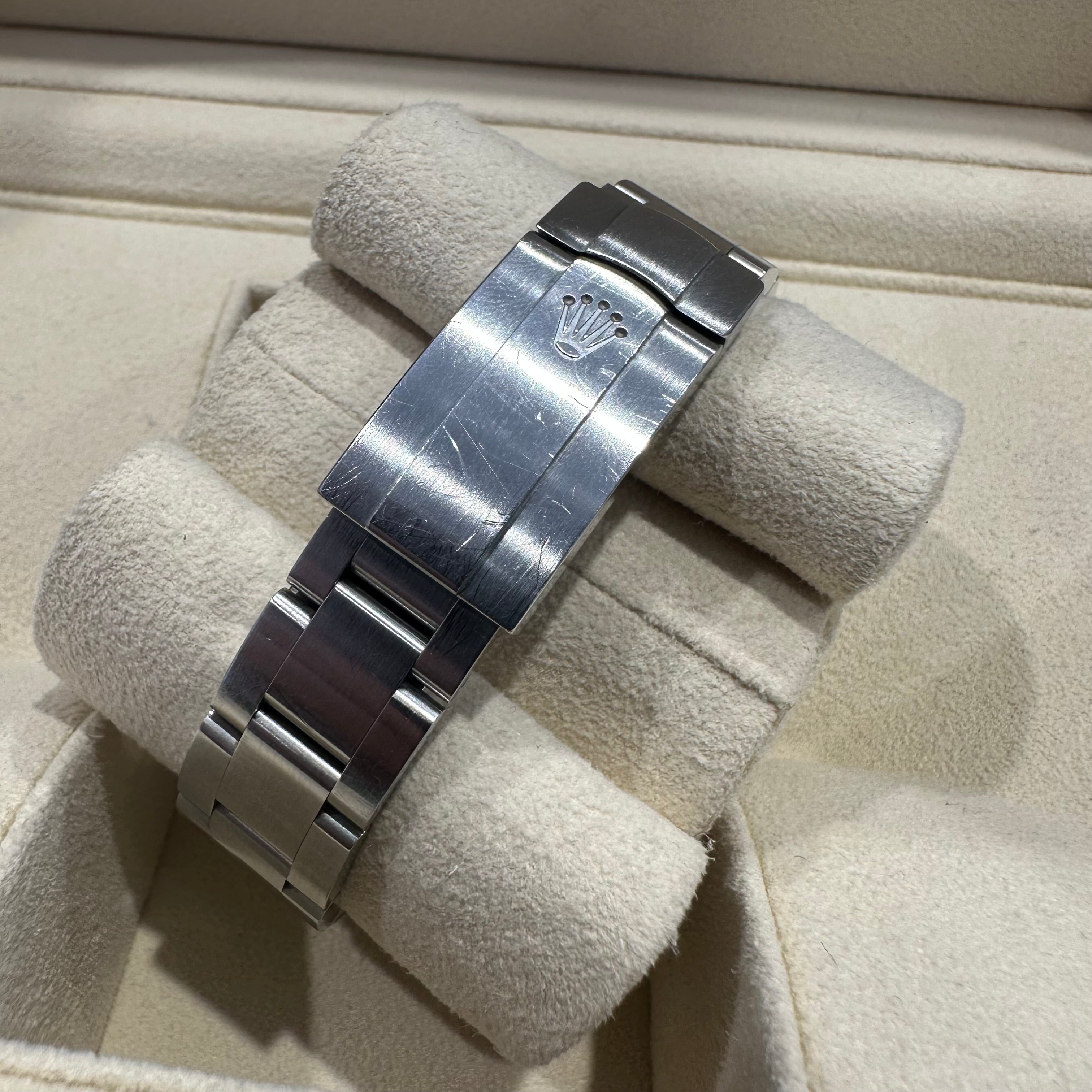 Rolex Mid Size Non-Date Stainless Steel Black Dial